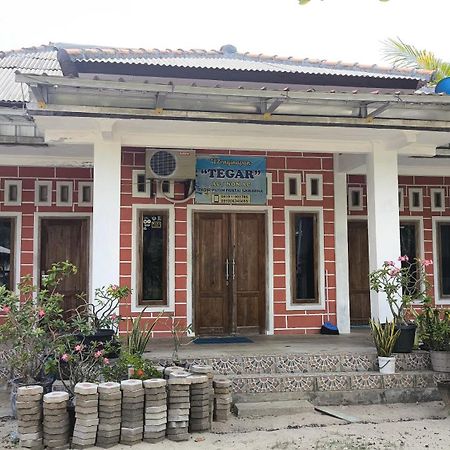 Penginapan Tegar Sawarna Экстерьер фото