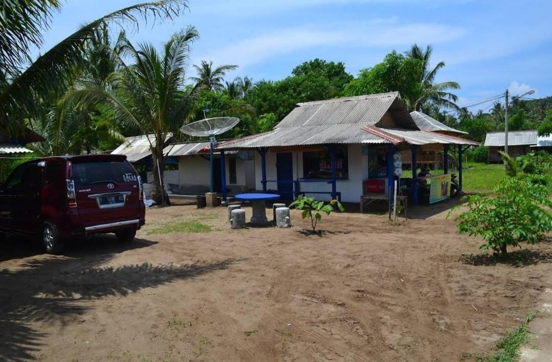 Penginapan Tegar Sawarna Экстерьер фото